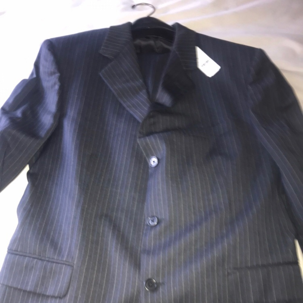 New Giorgio Armani Men suit